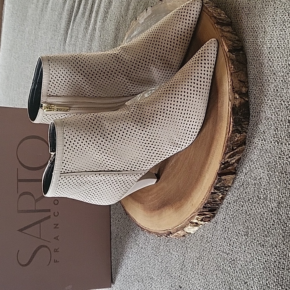 SARTO Franco Sarto boots Size 6.5